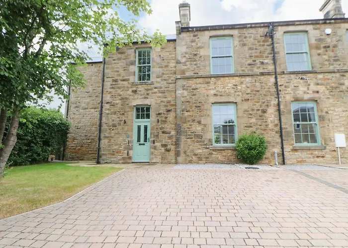 1 Claire House Way